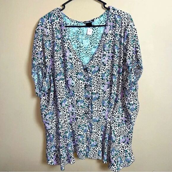 Charlotte Russe Pink Leopard & Floral Print Button Up Peplum Blouse Size XXL - Picture 1 of 7